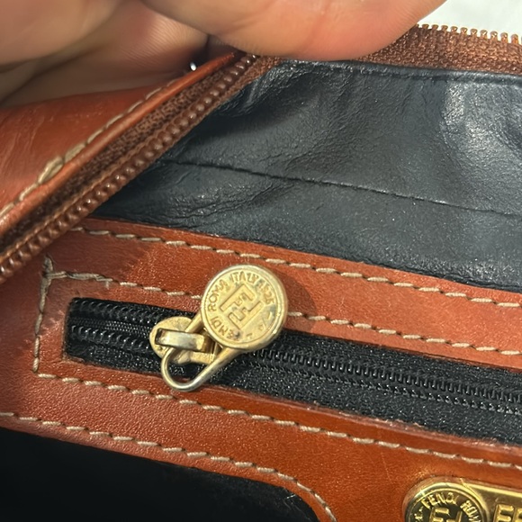 FENDI  Crossbody Bag authentic - Picture 13 of 13